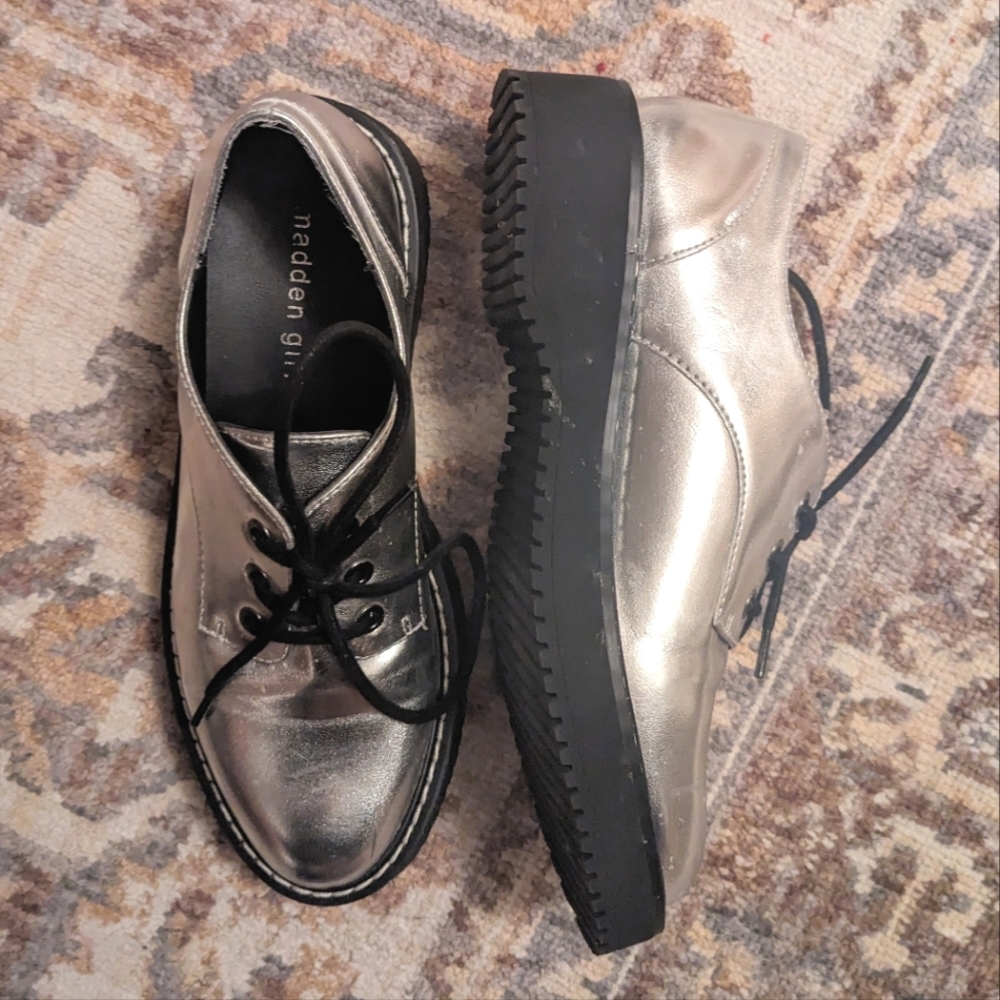 Madden Girl Silver Oxford Shoes